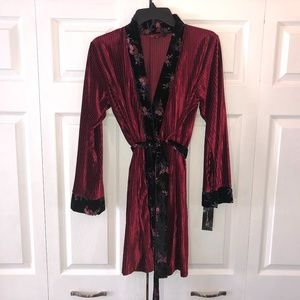 INC Floral Trim Velvet Ribbed Robe Burgundy